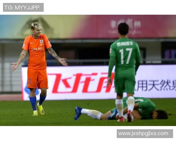 鲁能与恒丰激战正酣直播盛况尽在眼前不容错过